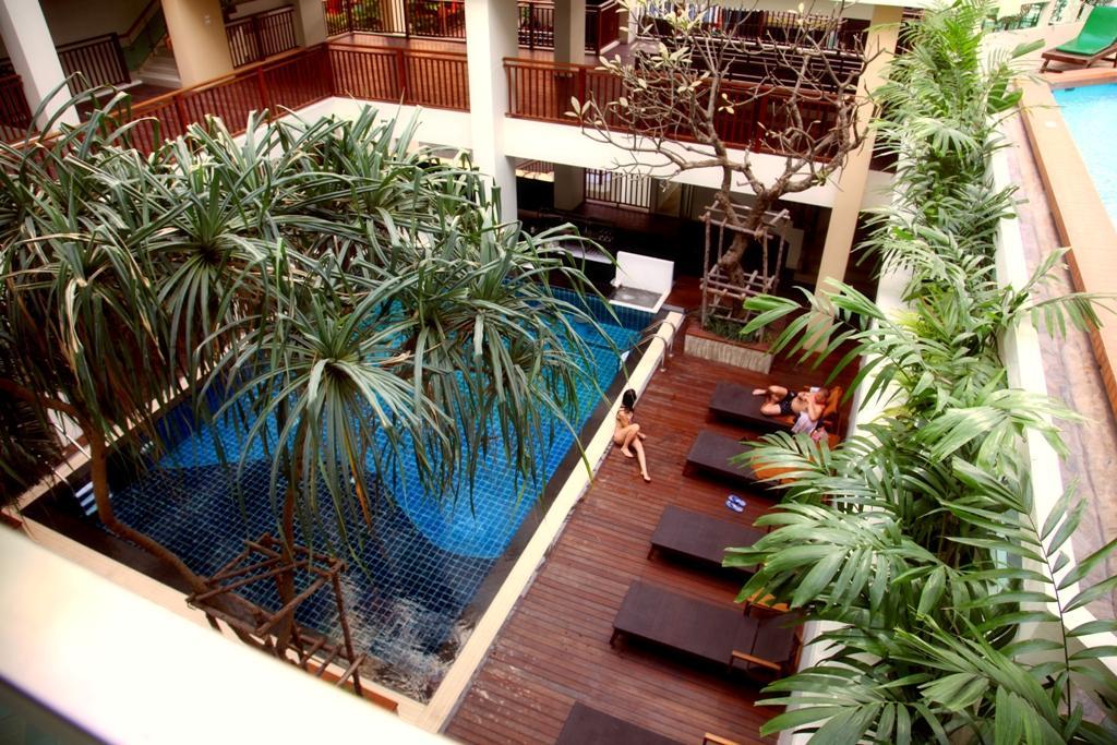 ซันชายน์โฮเทลแอนด์เรสซิเดนซ์ - Sha Pattaya