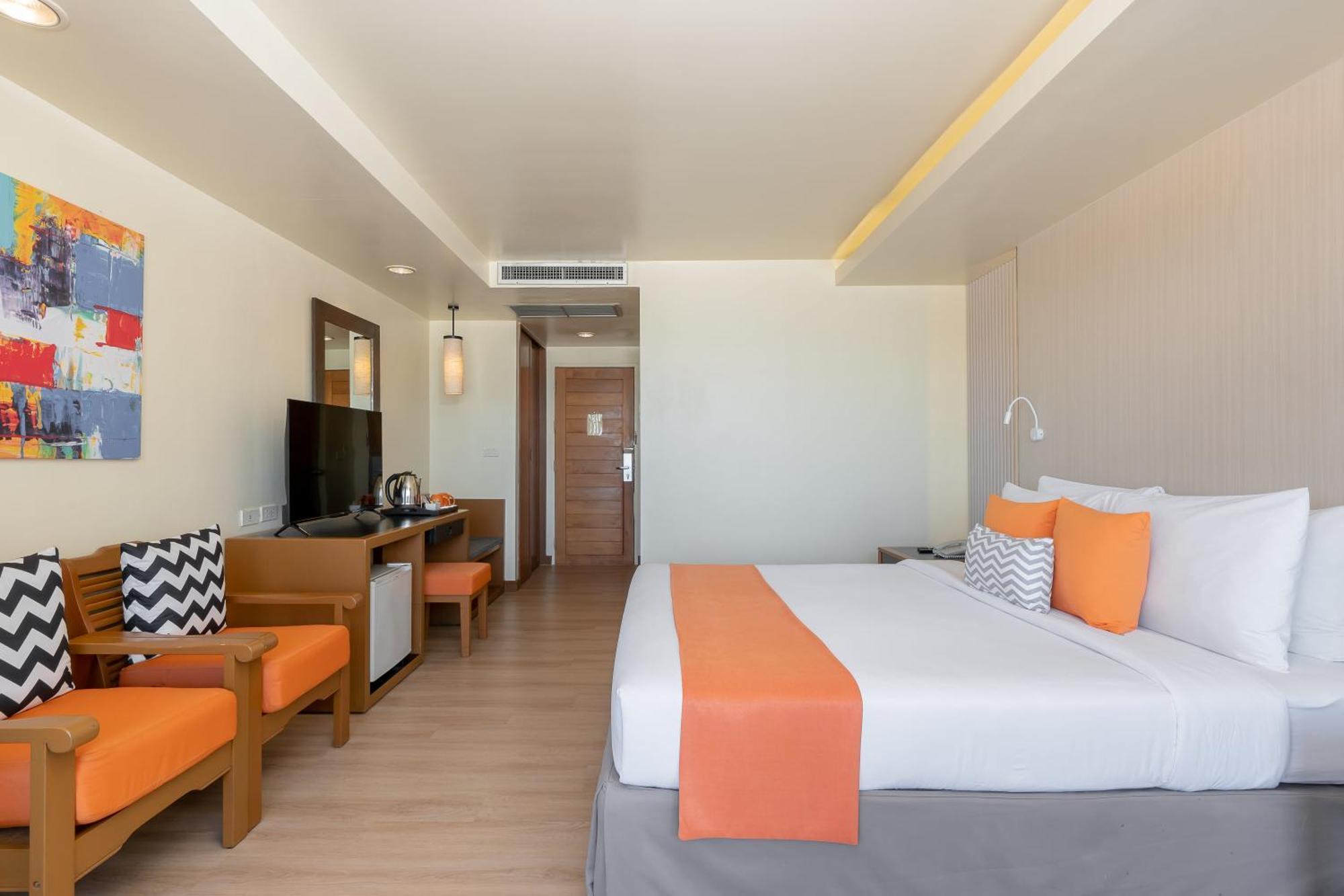 ซันชายน์โฮเทลแอนด์เรสซิเดนซ์ - Sha โรงแรม 3*