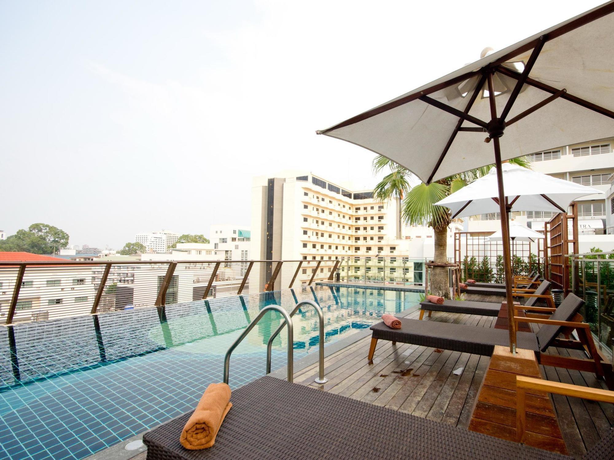 ซันชายน์โฮเทลแอนด์เรสซิเดนซ์ - Sha โรงแรม 3*